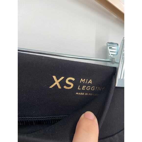 Lilly Pulitzer Mia Black Pull-On High Rise Ponte Leggings Size XS - Picture 7 of 7